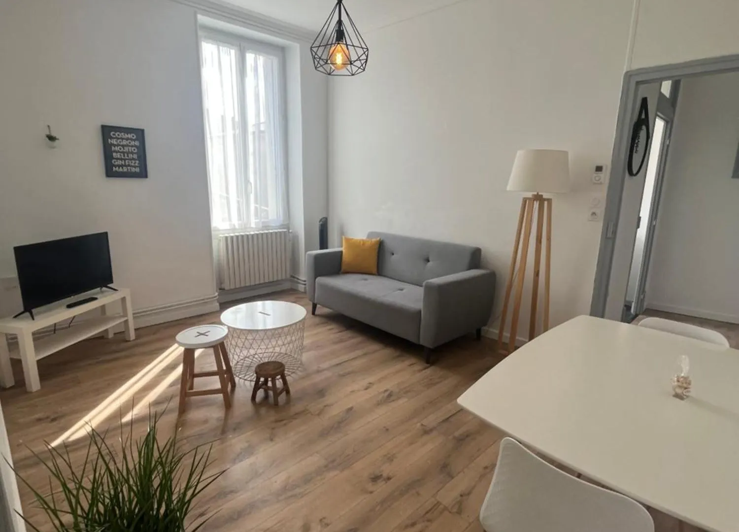 Le Milan-Allees Provencales-Wifi Montelimar