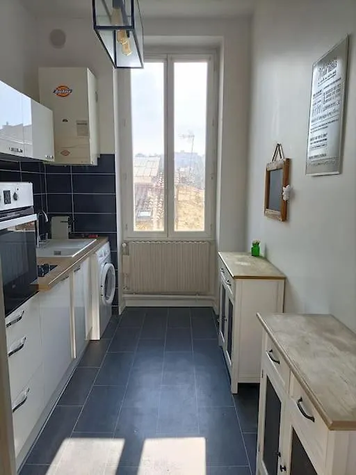 Le Milan-Allees Provencales-Wifi Montelimar